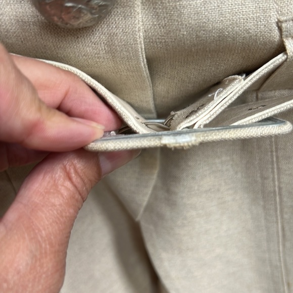 Bebe belted vintage suit jacket. Cream. Size 10 GUC - Picture 7 of 8